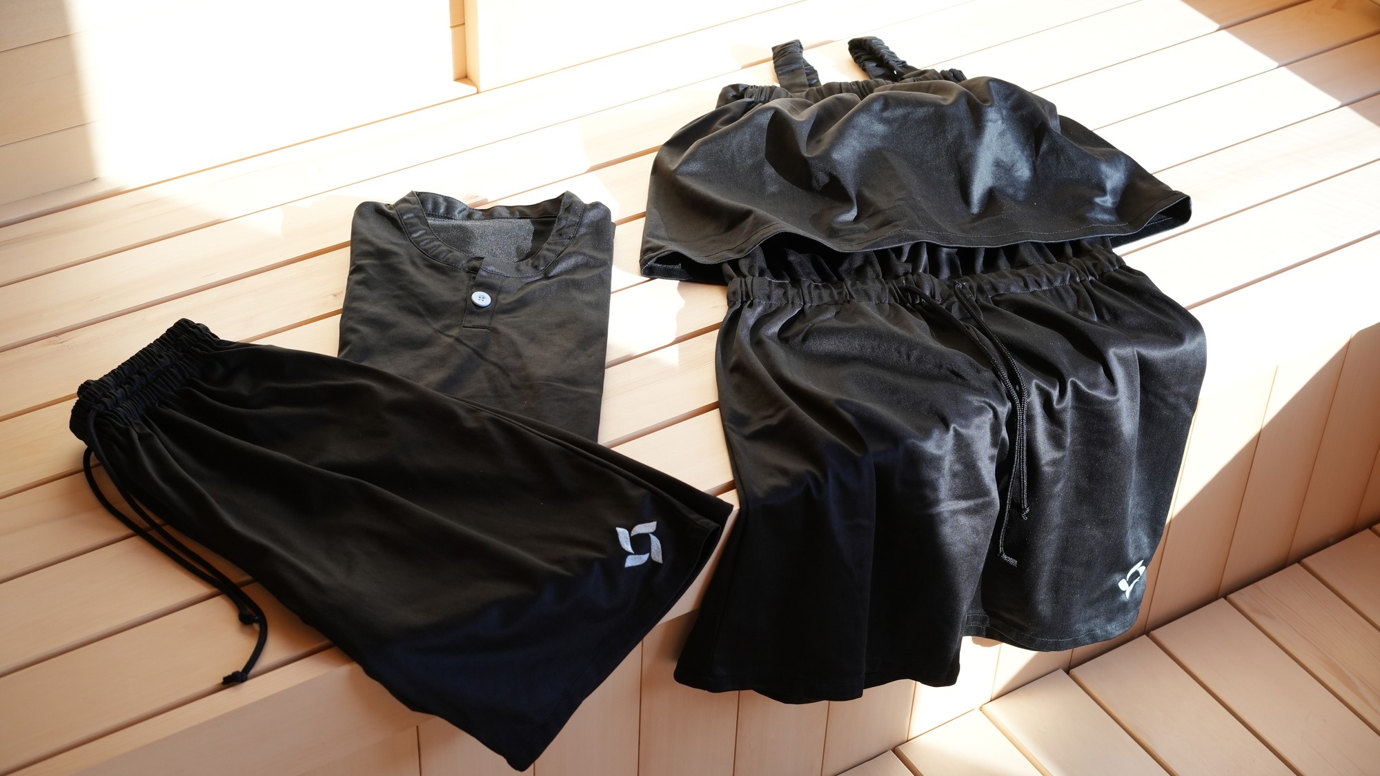 サウナ着（フロントにて貸出）　※ご宿泊者様無料