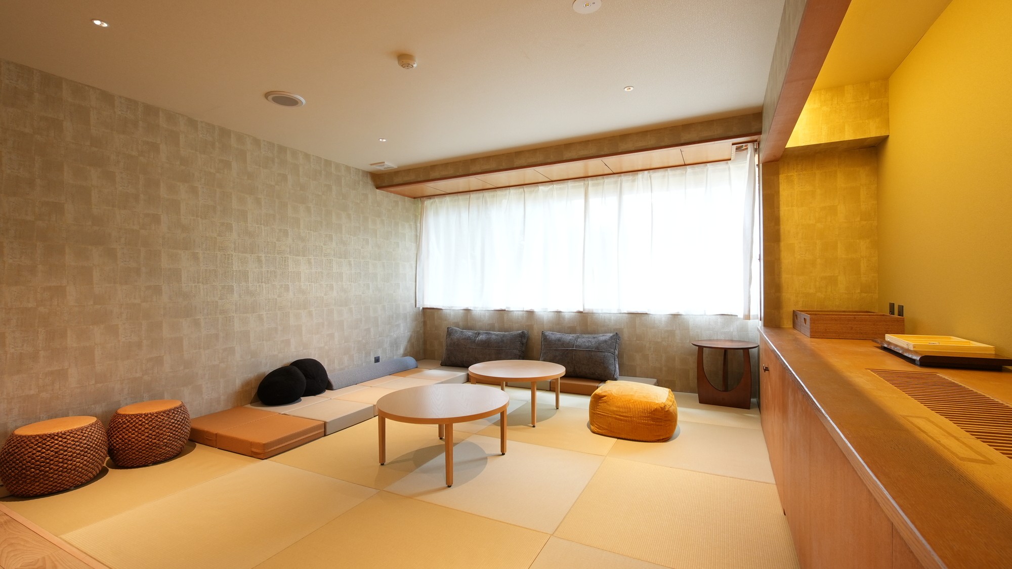 タタミラウンジ