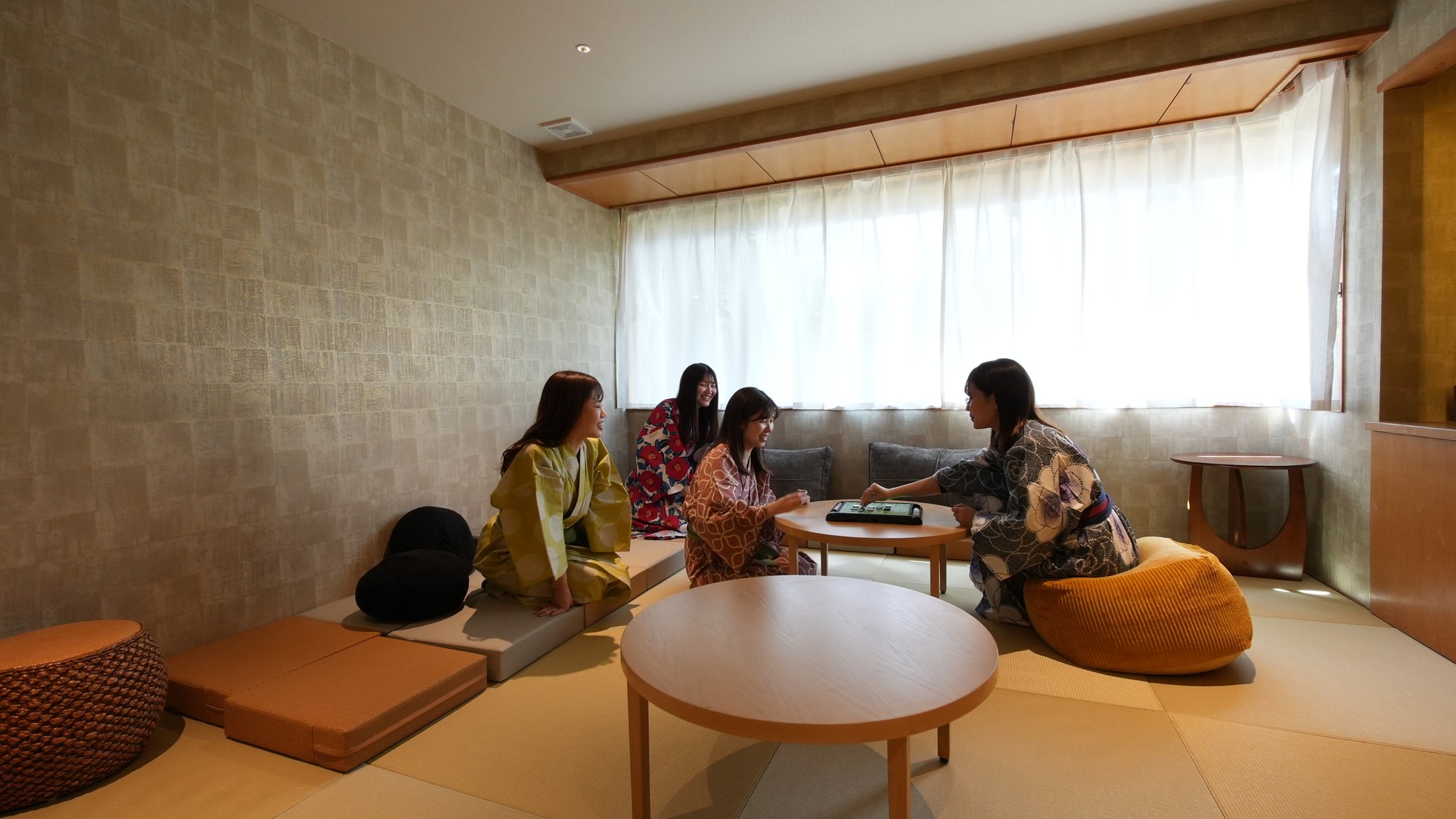 タタミラウンジ