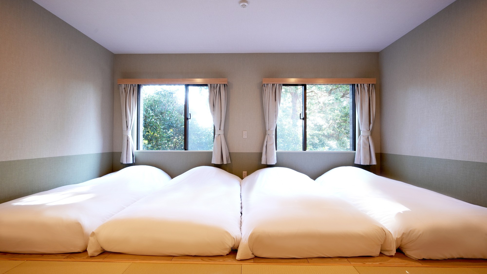 デラックスルーム