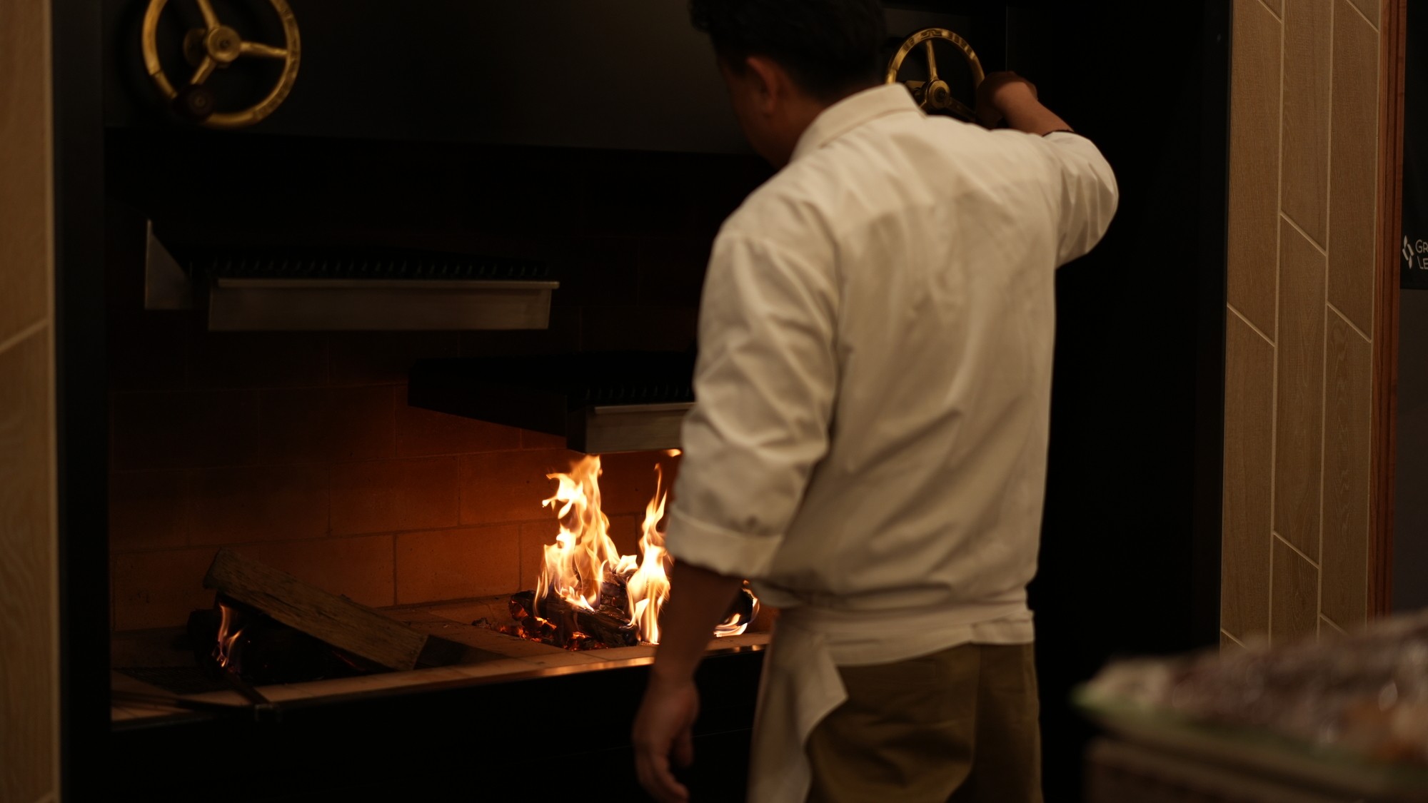 レストランMAKIBI