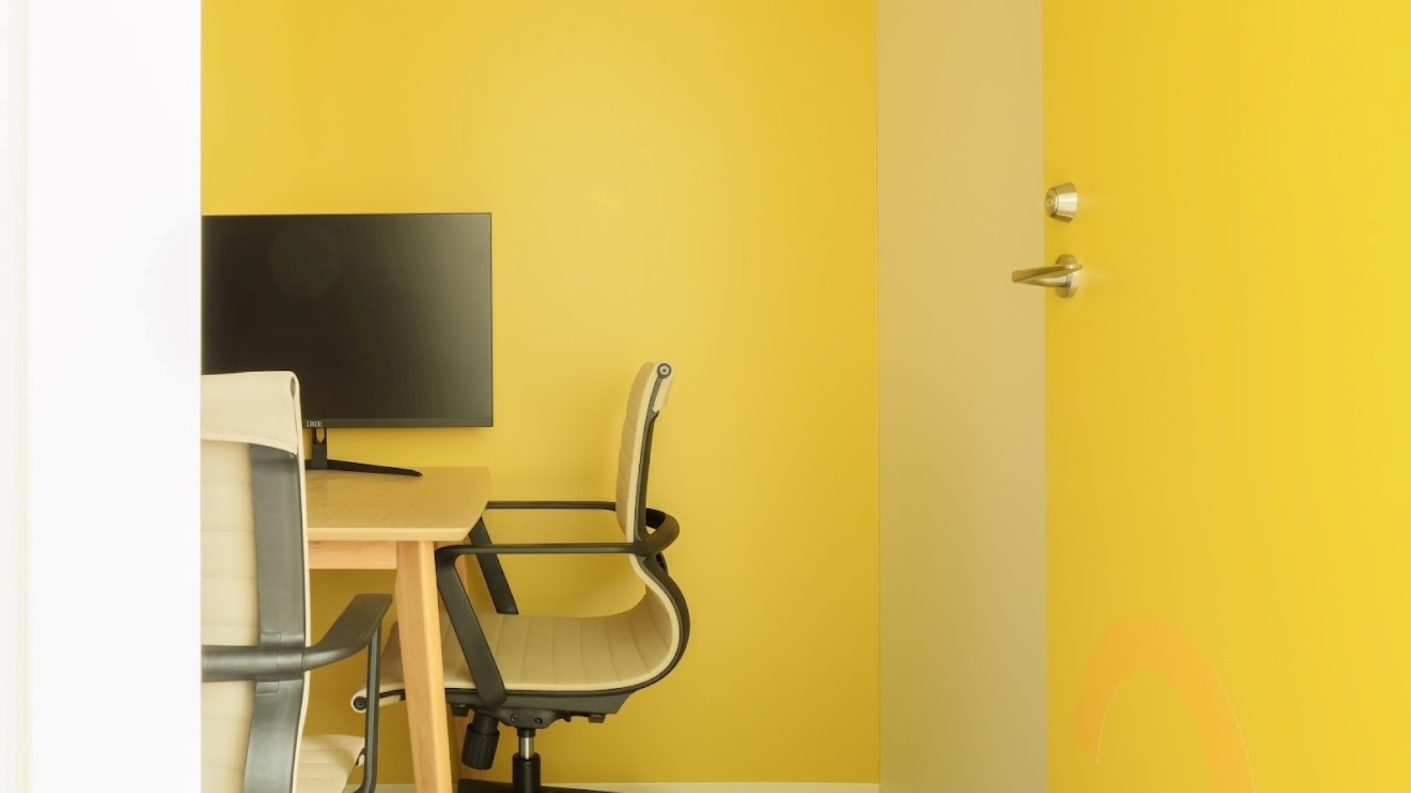 【素泊】☆ビジネス必見＆個室も使える☆MORIHICO.ドリンクチケットで作業を効率的に