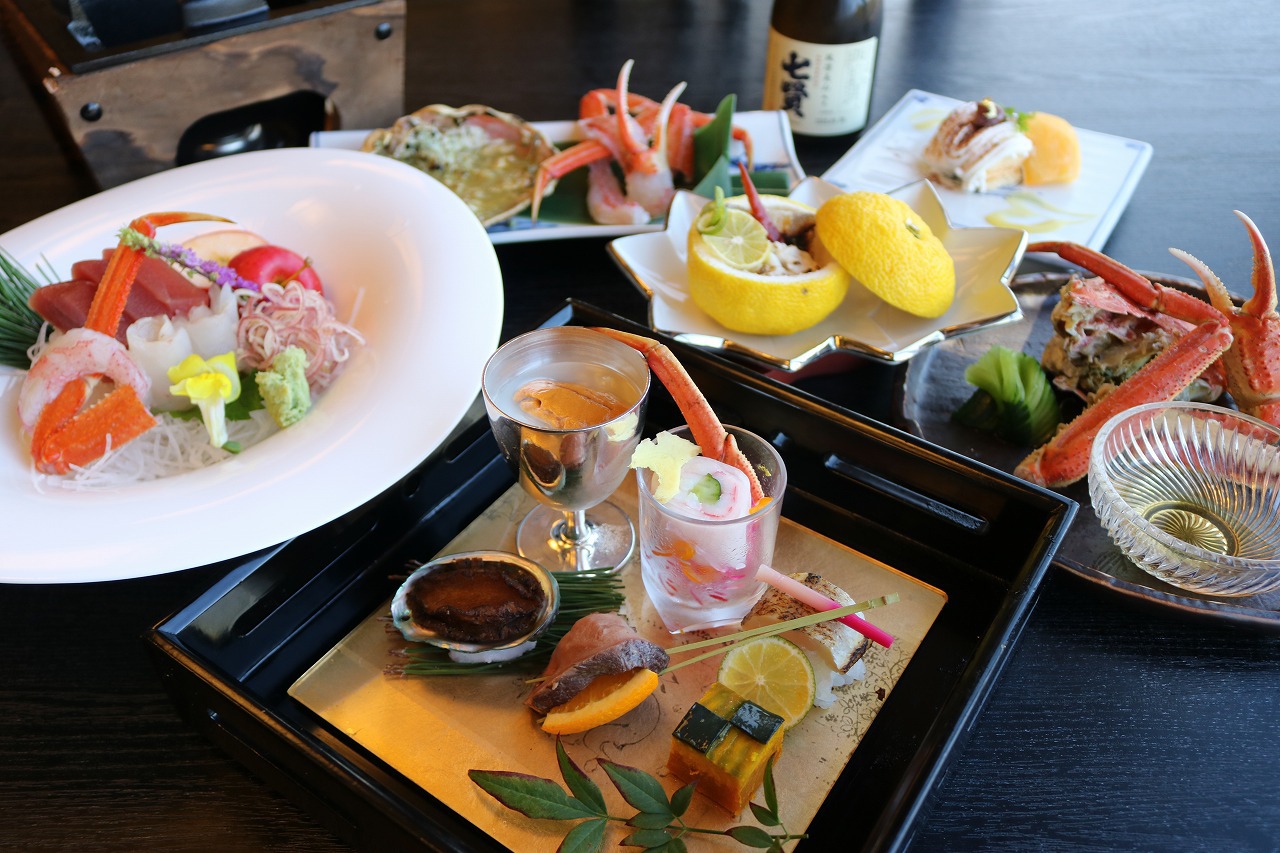 【漁港直送】★夕食：和食Special会席《海なし県で蟹づくし》冬の味覚を愉しむ★1泊2食付き