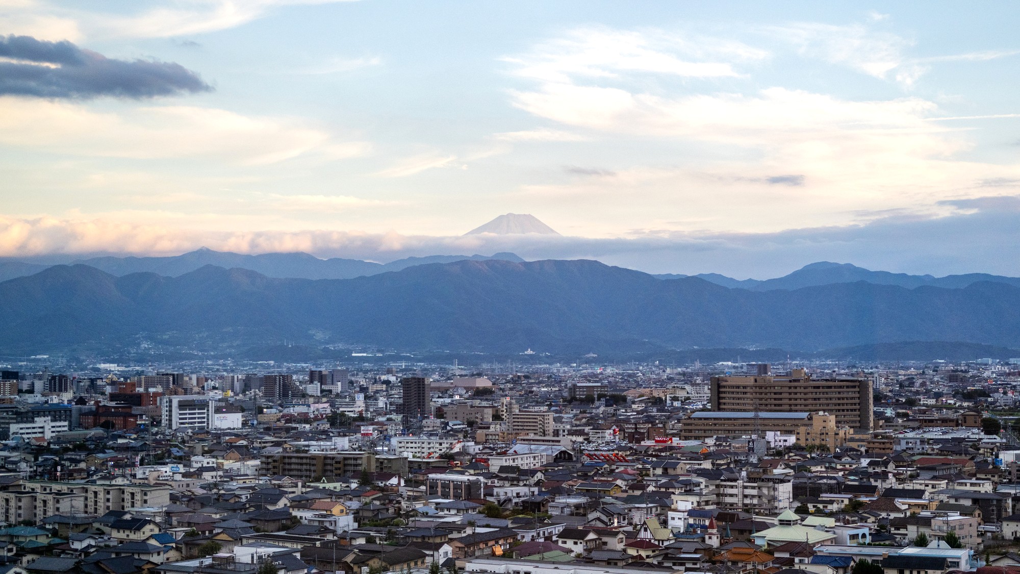 14階 絶景のバイキングレストラン【VENTVERT（ヴァンヴェール）】