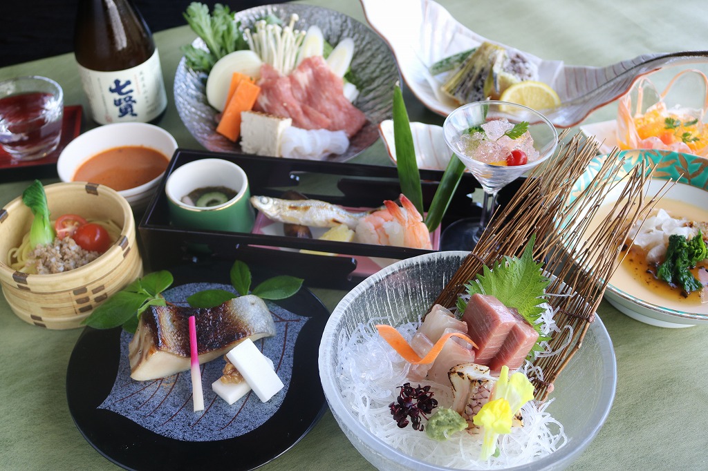 初夏_和食会席料理（一例）