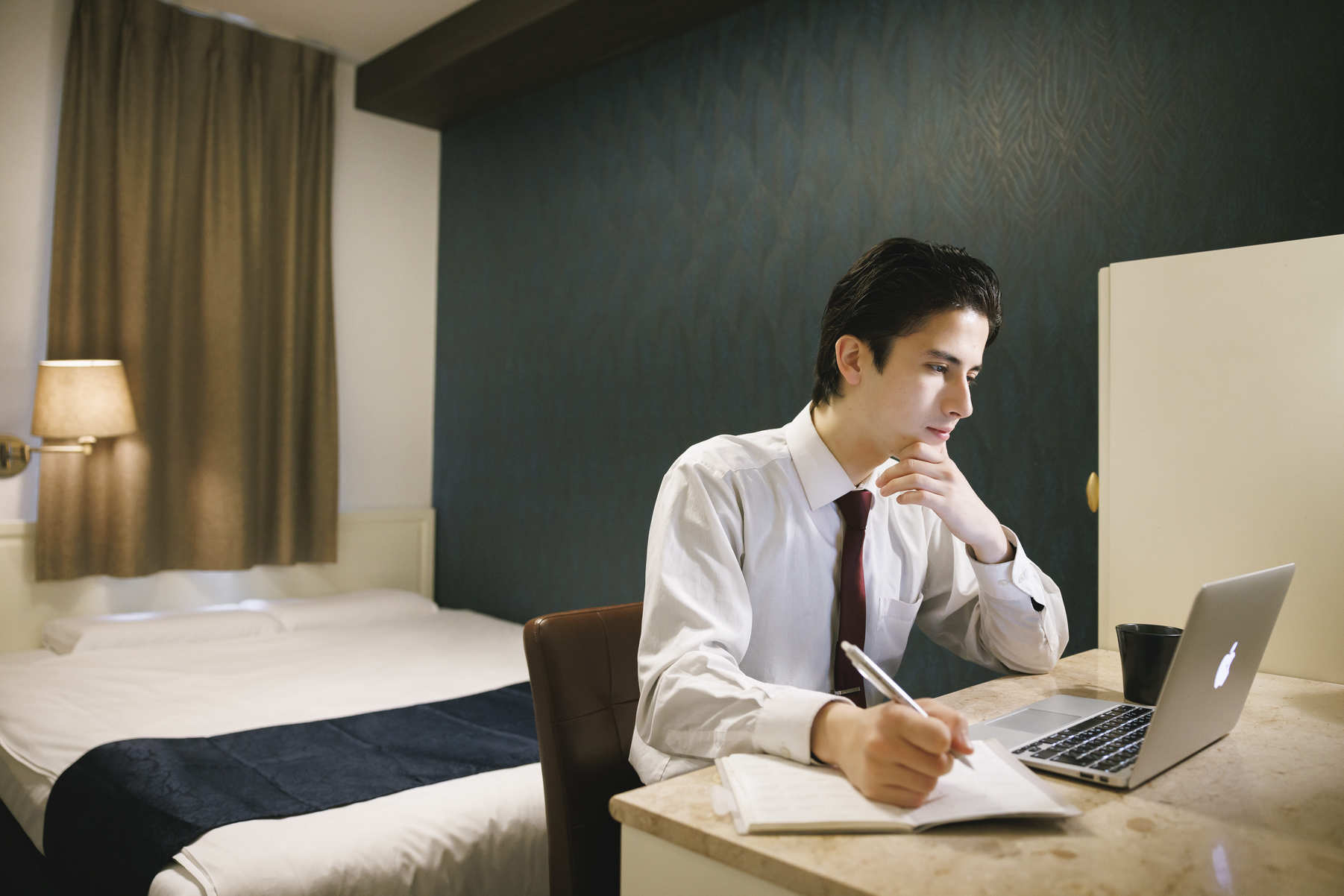 平日限定プラン【月〜木】　◆滞在12時まで無料◆　素泊まり