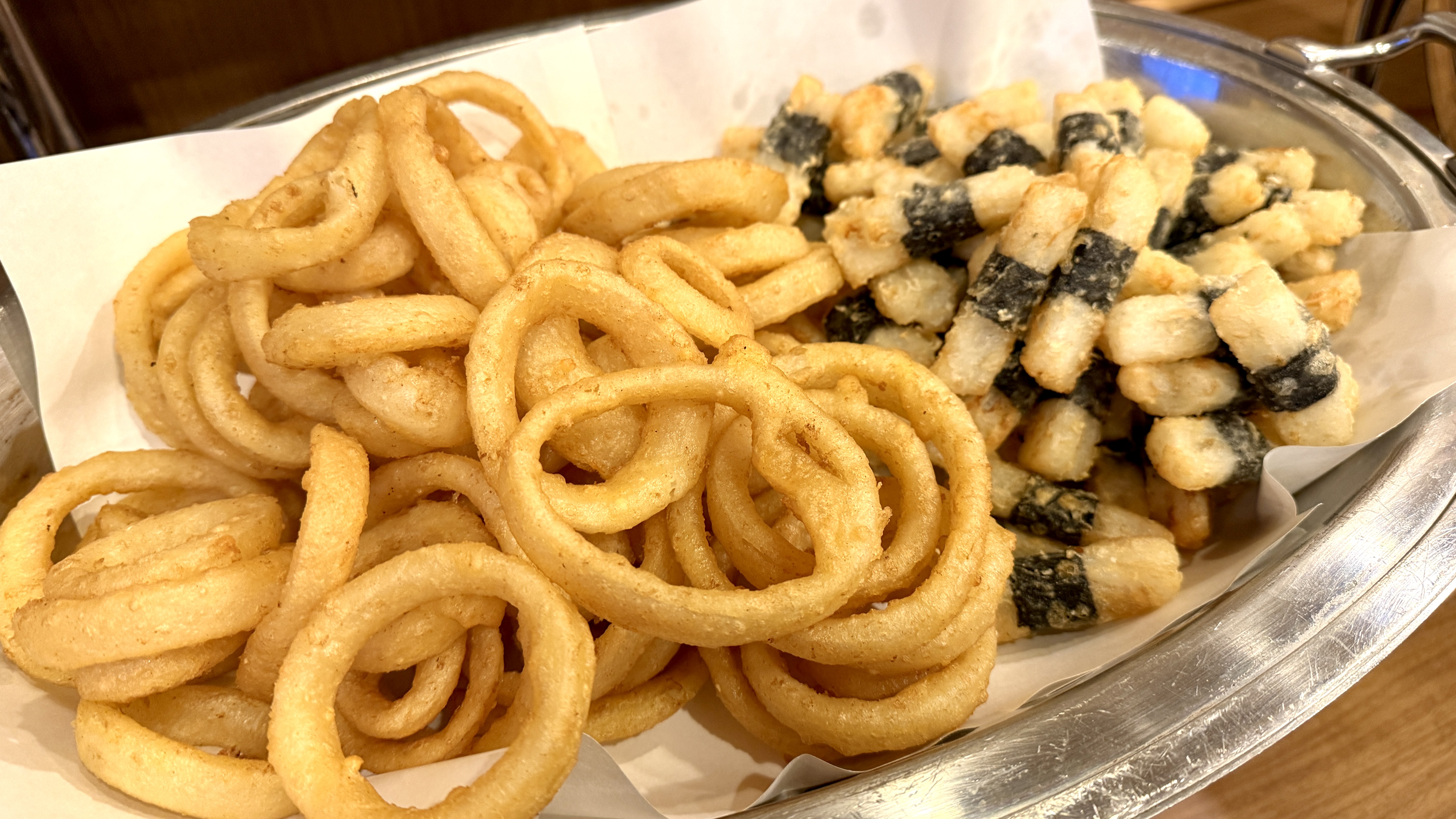 朝食　揚げ物2種