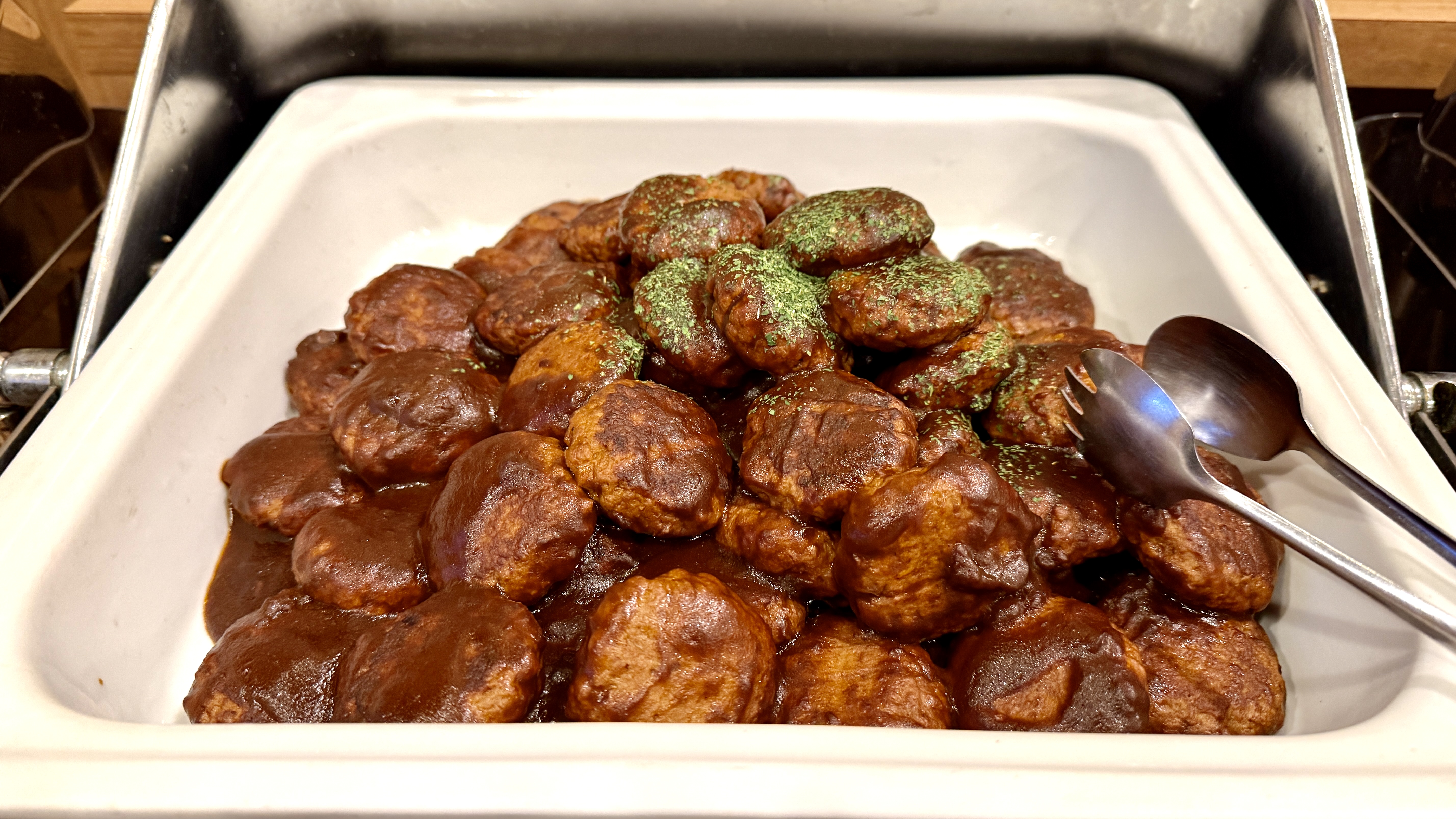 朝食　ミニハンバーグ