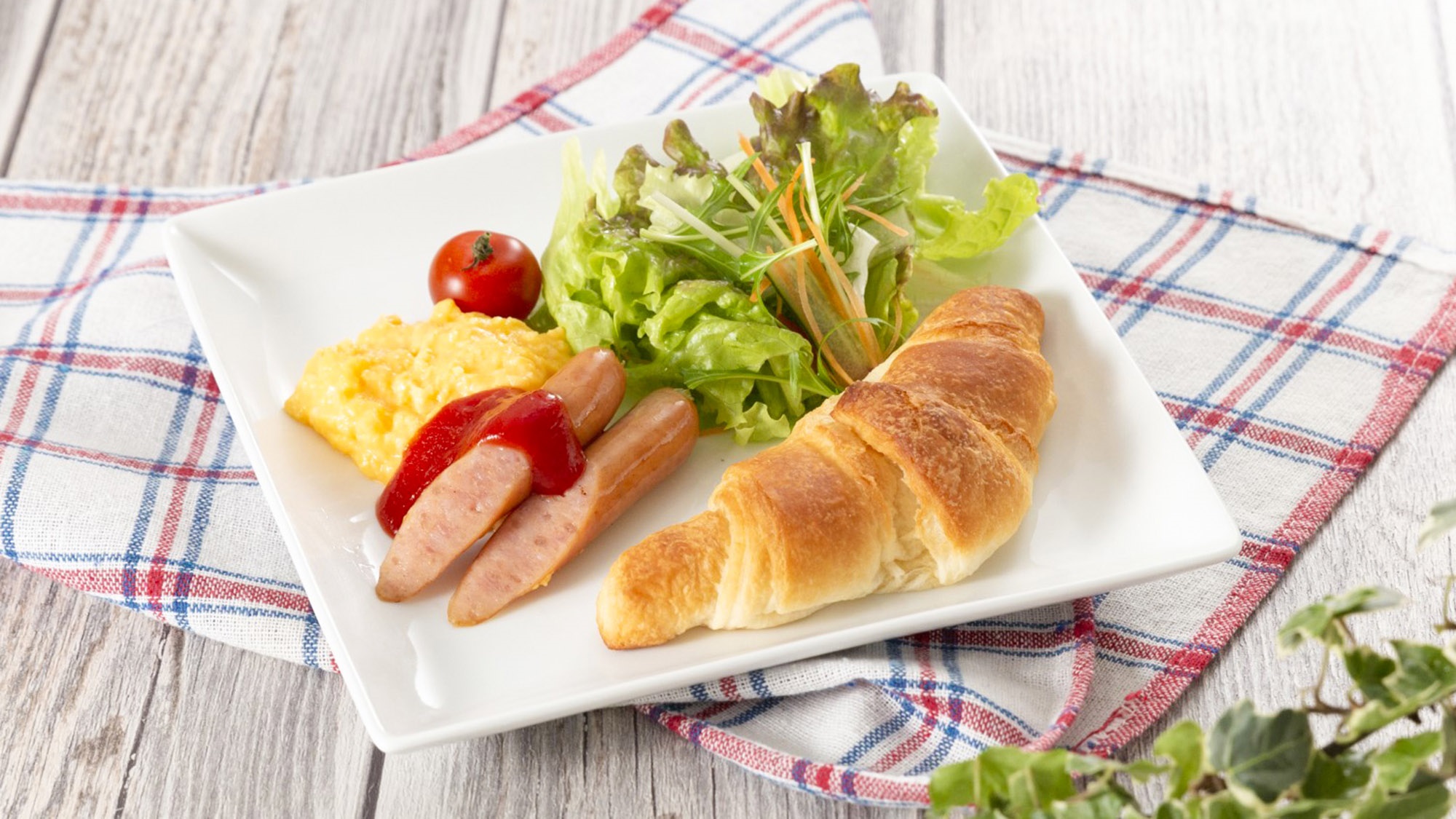 ・【朝食】朝はパン派の方も大満足。しっかり食べて良い1日のスタートを♪