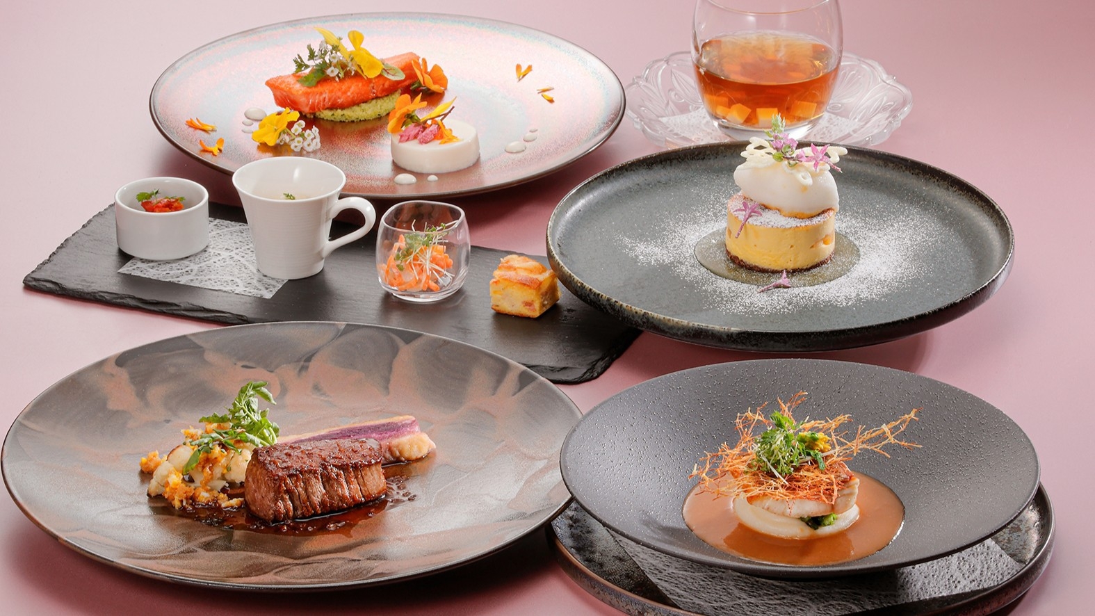 【一人旅】大人の自由な一人旅　満喫プラン＜磐梯山側ダブル、エントランス側ツイン＞