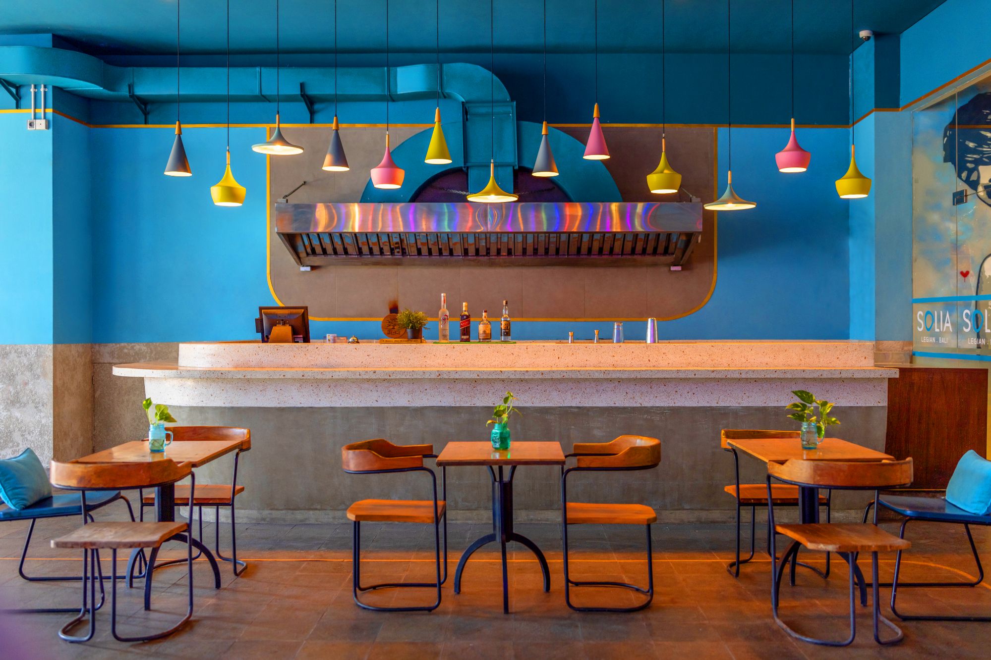 オールスター（All Star)スポーツバー&カフェ