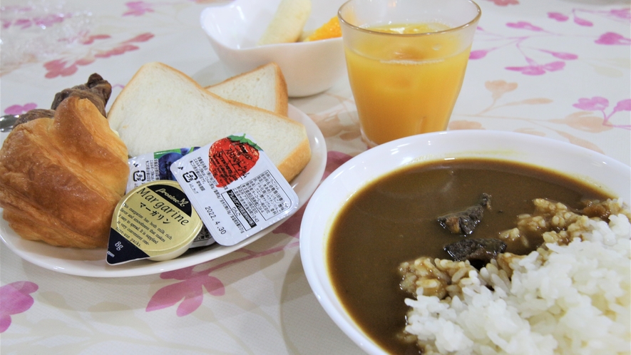 朝食：盛付例（洋食）