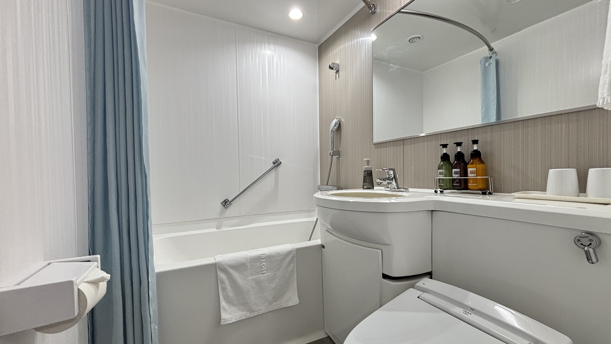 トリプルルーム　ユニットバス