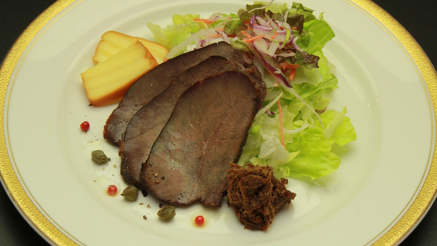 ◆【ディナー料理・単品】鹿肉のスモーク