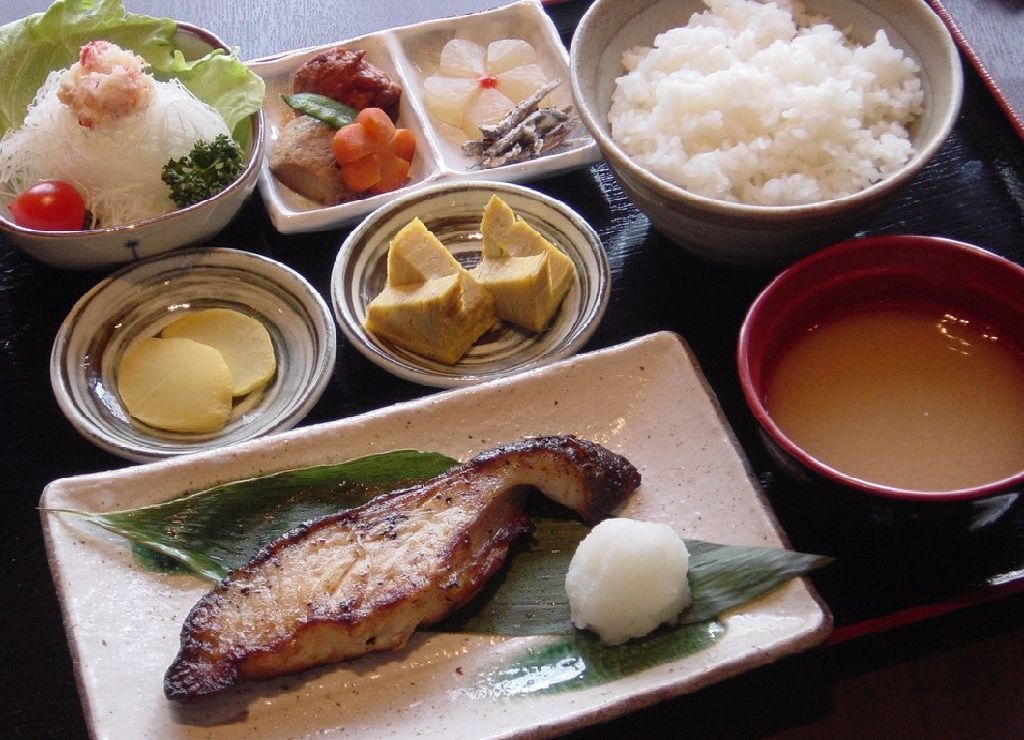 ♪函館だから食べれるこんな朝食♪朝市で朝食プラン