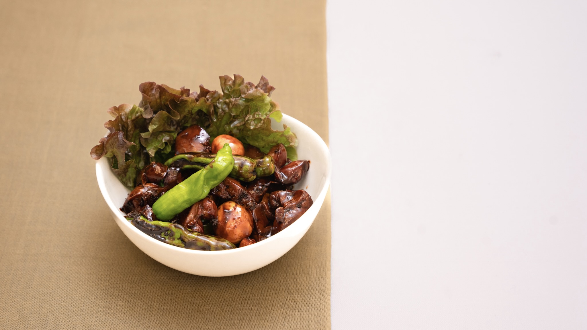 感動の朝食一例　とりもつ煮