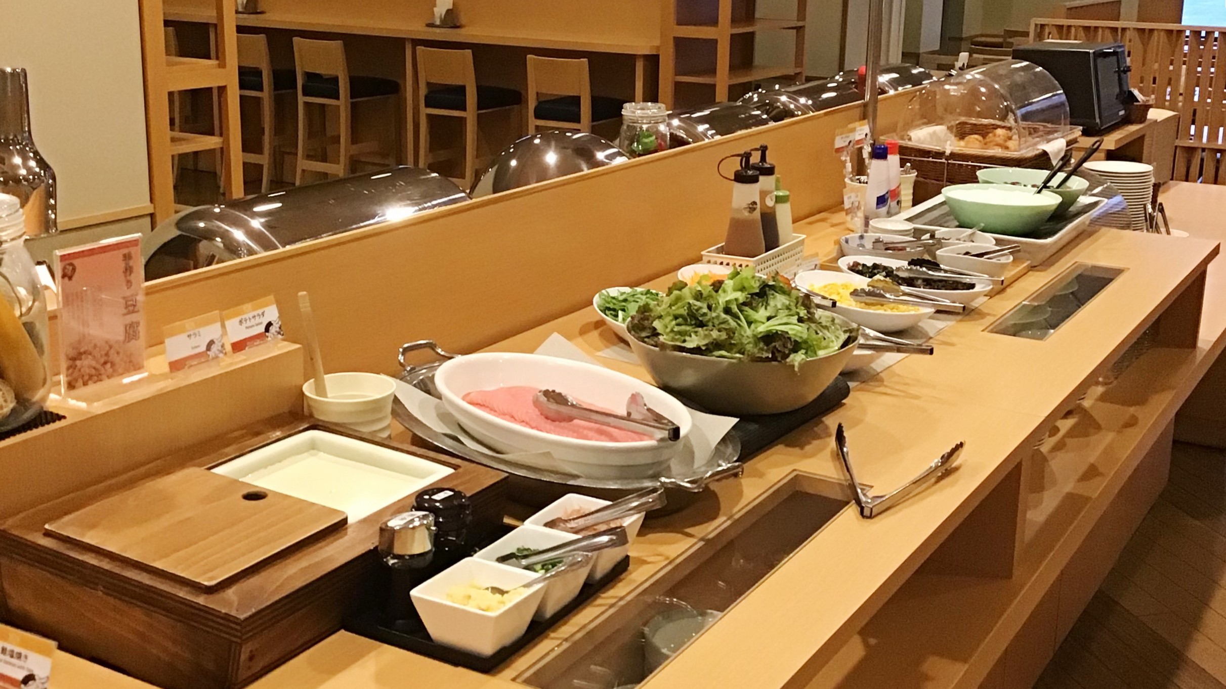 朝食レストラン