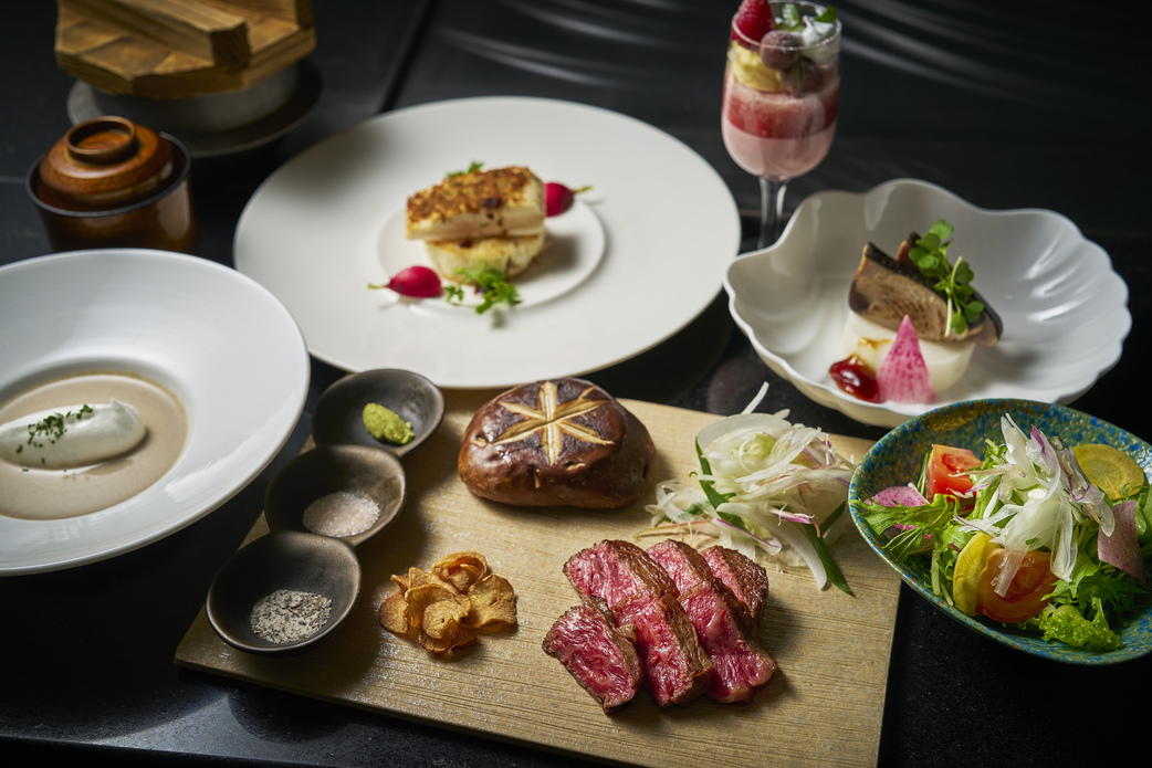 【鉄板焼夕食付】オールカウンター席で愉しむ至福のひととき（2食付）