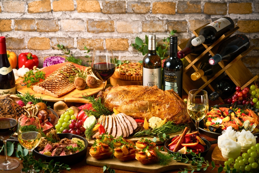 【1グループにつきフルボトルワイン1本プレゼント】ブッフェ夕食付（2食付）