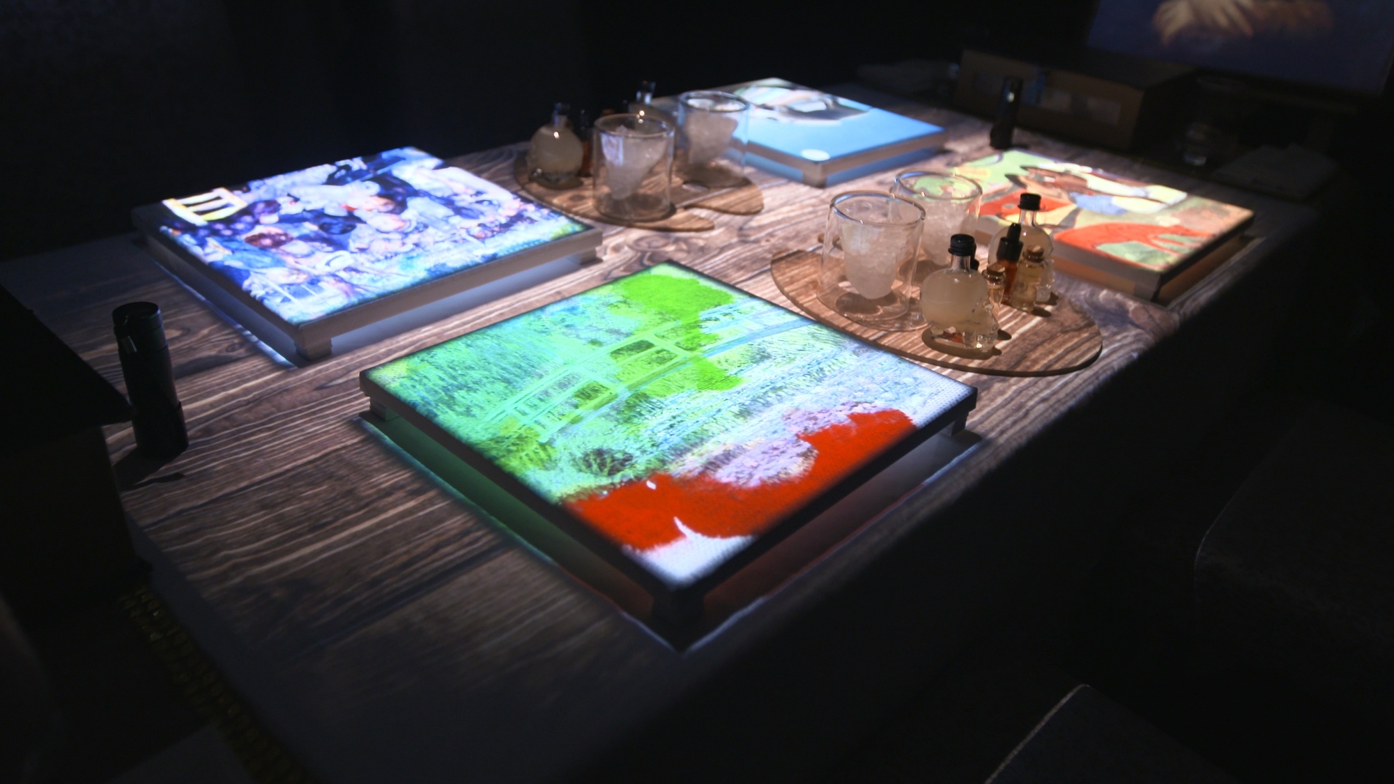 7 Paintings -The Art of Dining-