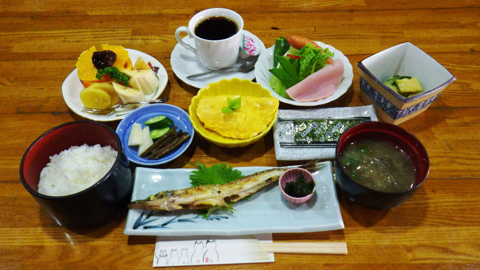 【連泊】長期滞在を応援！3連泊以上で1泊に付き200円引き（朝食付）