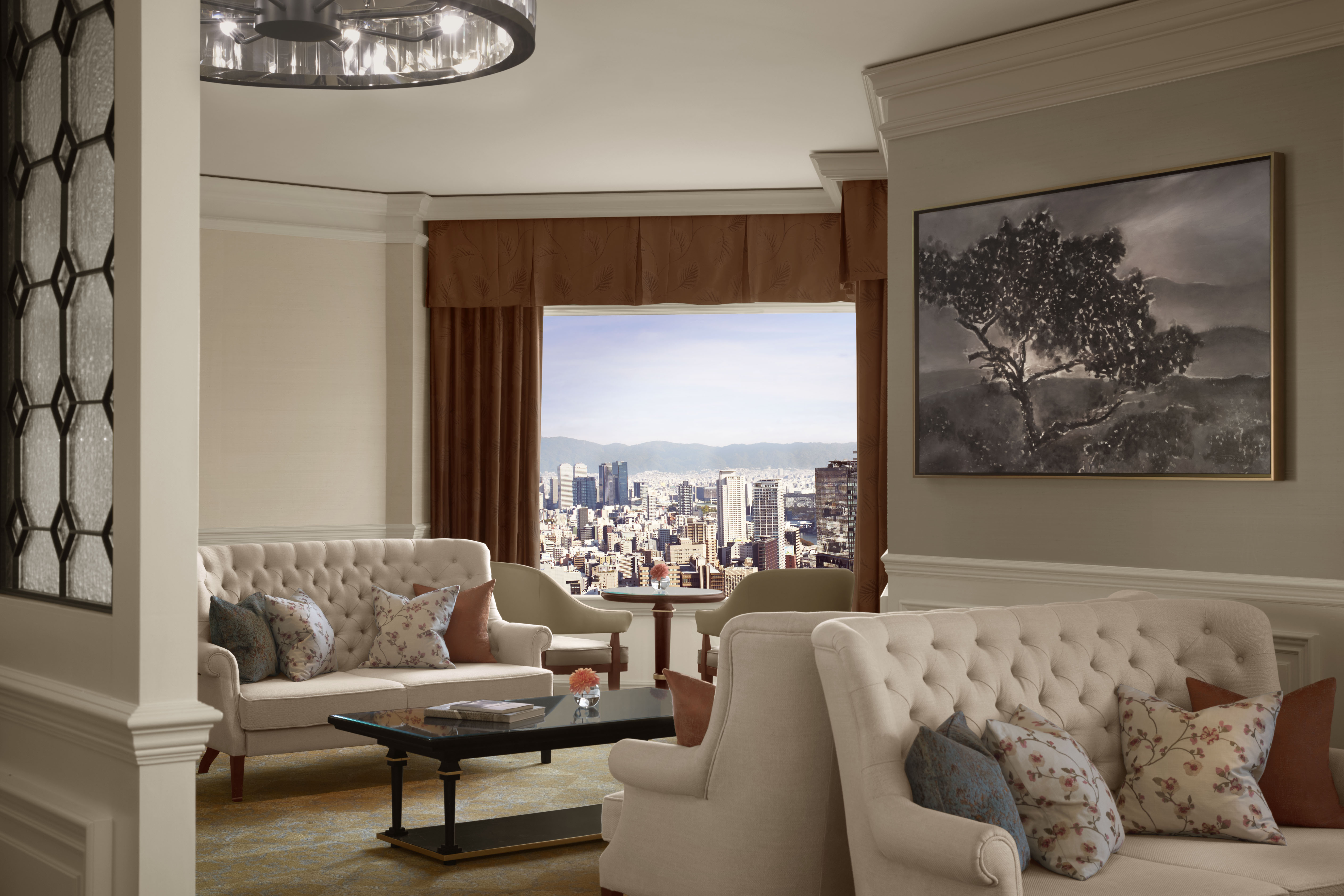 Club Lounge Livingroom day