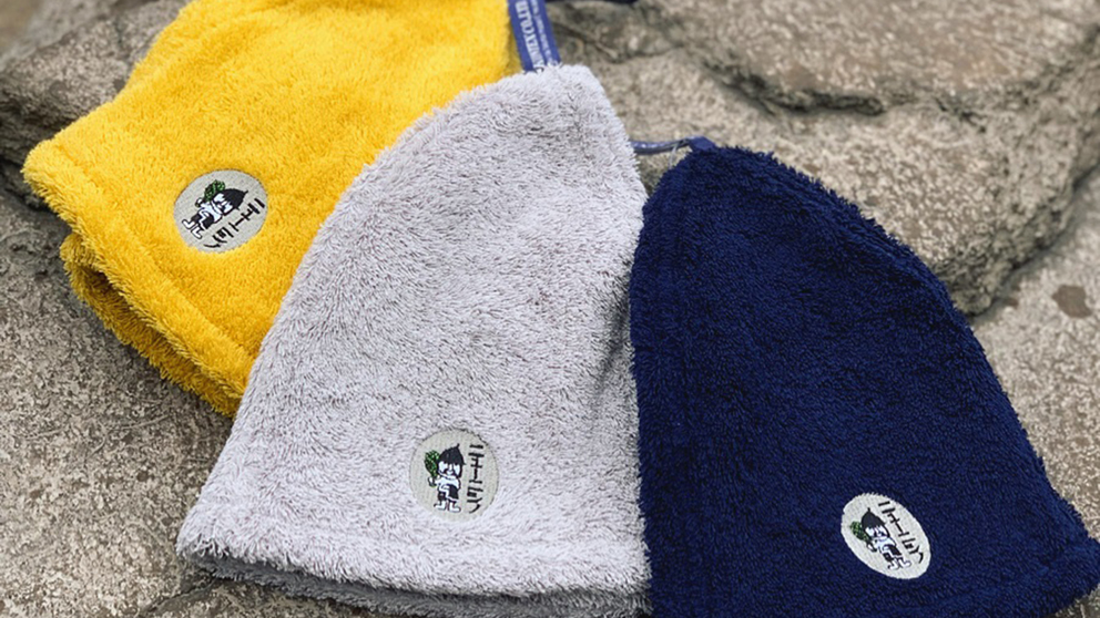 ＜当館オリジナルサウナハット＞サ活をさらに快適にお楽しみください。