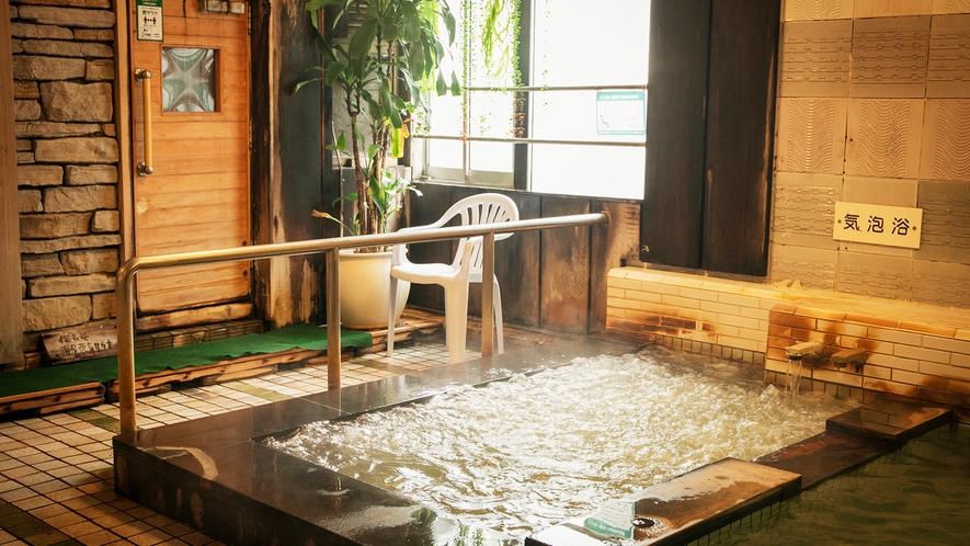 【大浴場】保温・保湿効果の高い「天然温泉」と本格ロウリュが愉しめる「フィンランドサウナ」
