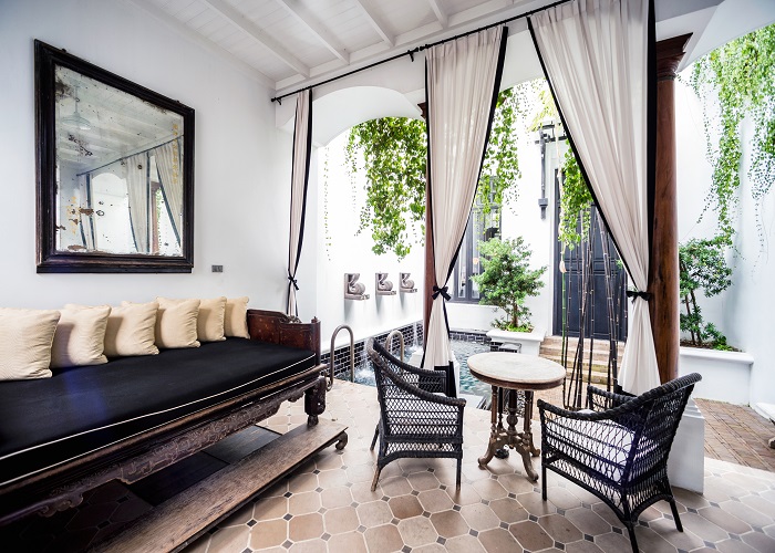 プール　ヴィラ