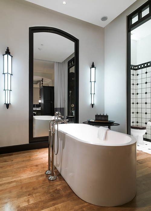 メーナム　スイート