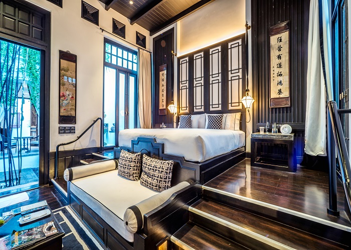 プール　ヴィラ