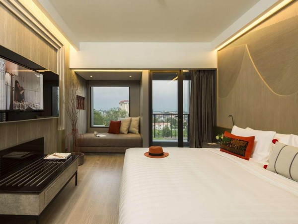 デラックスルーム