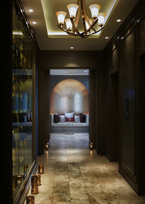 オリエンタルバー