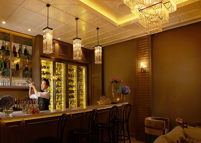 オリエンタルバー