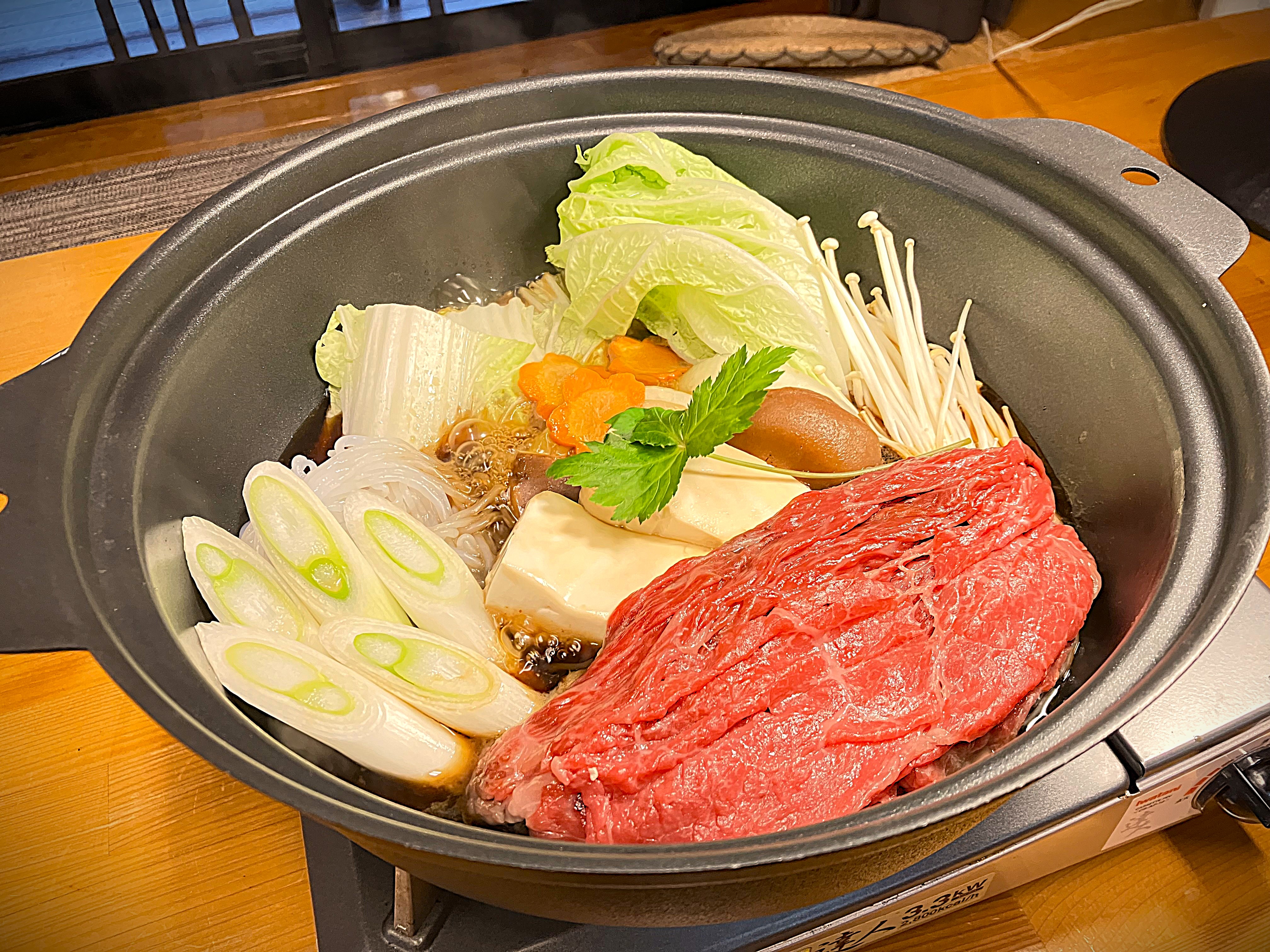 とおわ育ちの四万十牛すき焼き鍋セット