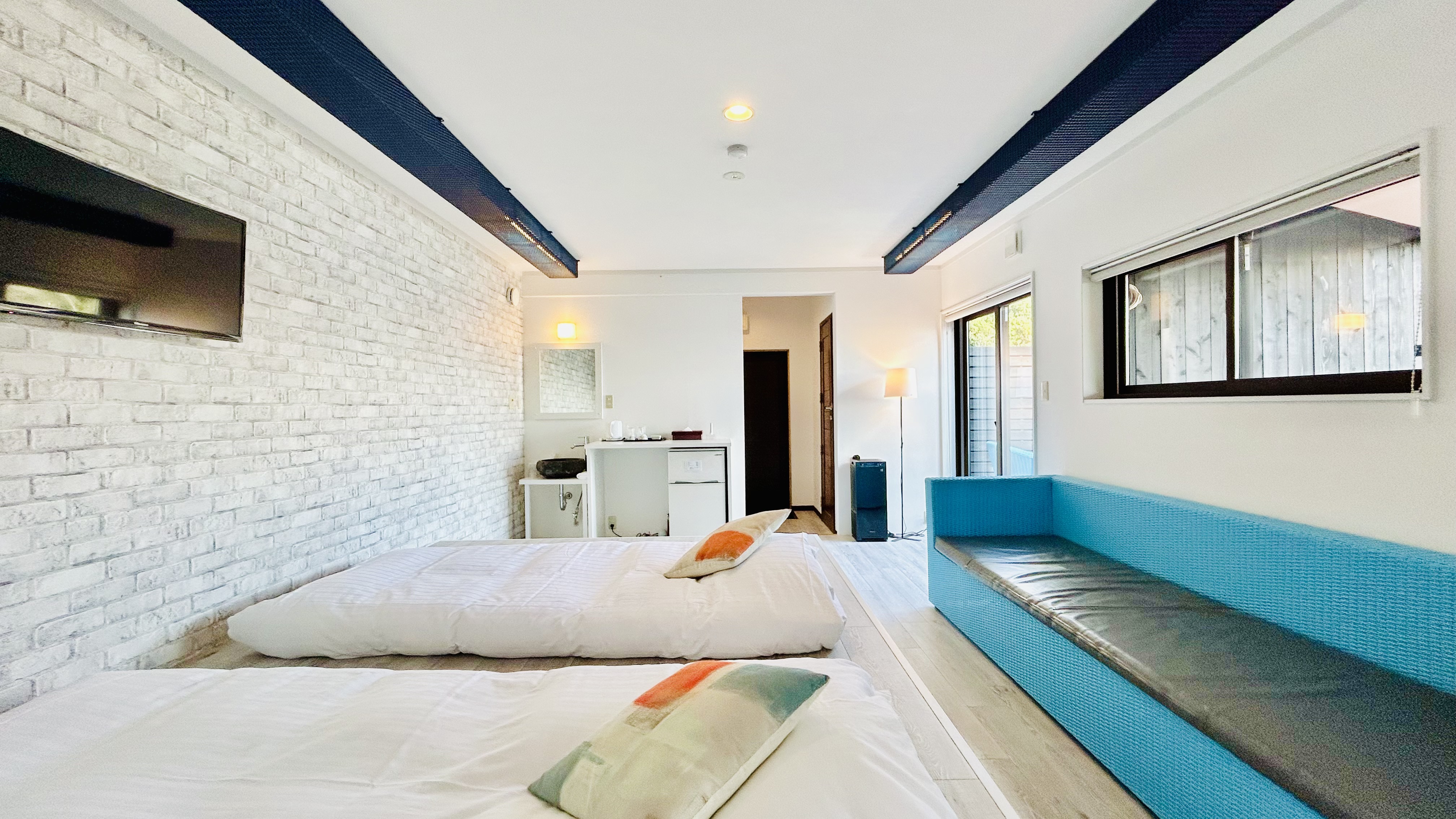 ギネス認定の宿 XYZ Seaside Resort 写真・動画【楽天