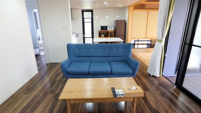 ゆったりと広々一棟貸し切り☆キッチン、洗濯機、乾燥機付き【ペットフレンドリー】