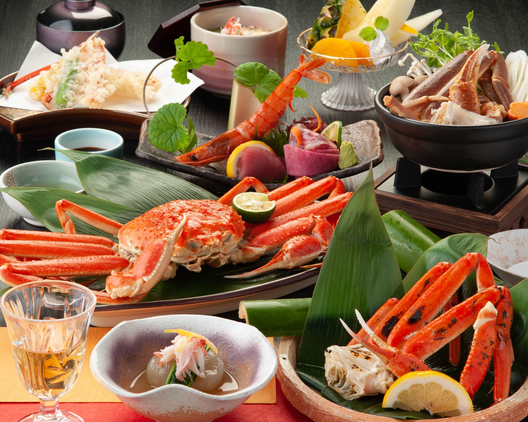 【10％OFF】【楽天スーパーSALE】ズワイガニ２杯分と旬の食材を食べつくす【特選蟹会席】プラン