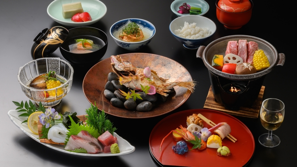 【ラドン熱気浴あり｜季節の「恵み」会席】鳥取黒毛和牛×ノドグロ◆山陰の美味を堪能（全12品）