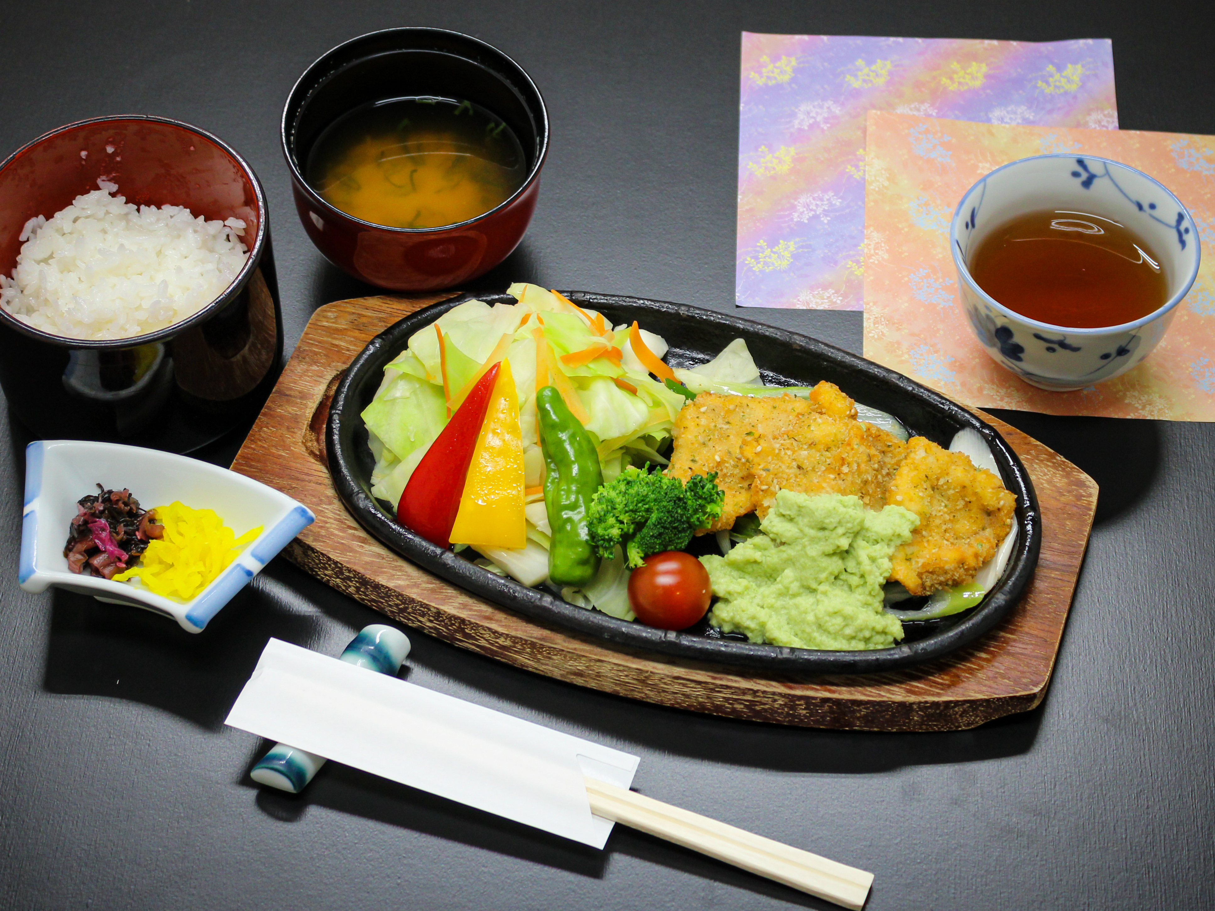 大山どりのヘルシーカツセット