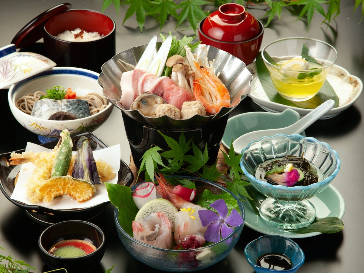 季節の会席「和（なごみ）」コース（一例）