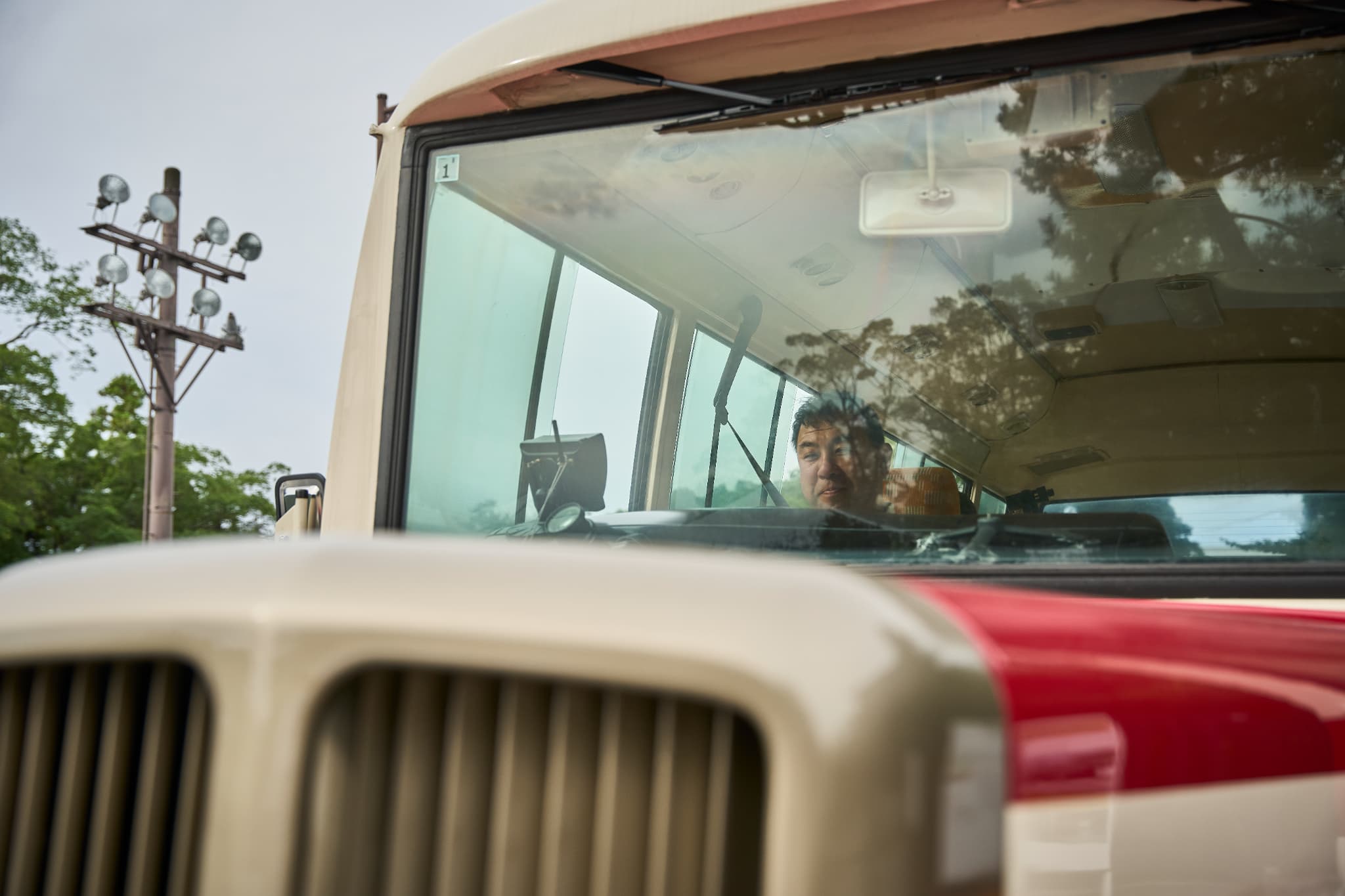 ボンネットバス