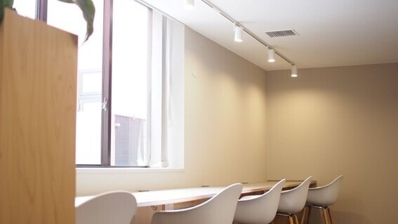 【ビジネスマン応援プラン】コワーキングスペース特典★コインランドリー無料！空港アクセス◎【素泊り】