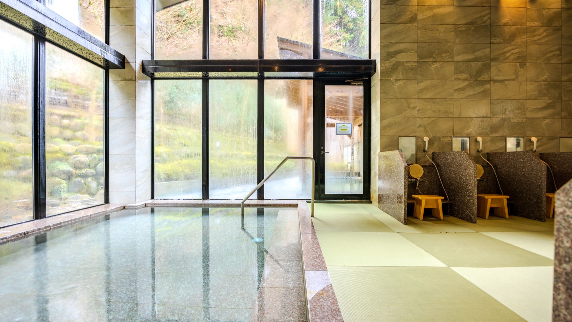 大浴場内湯（一例）