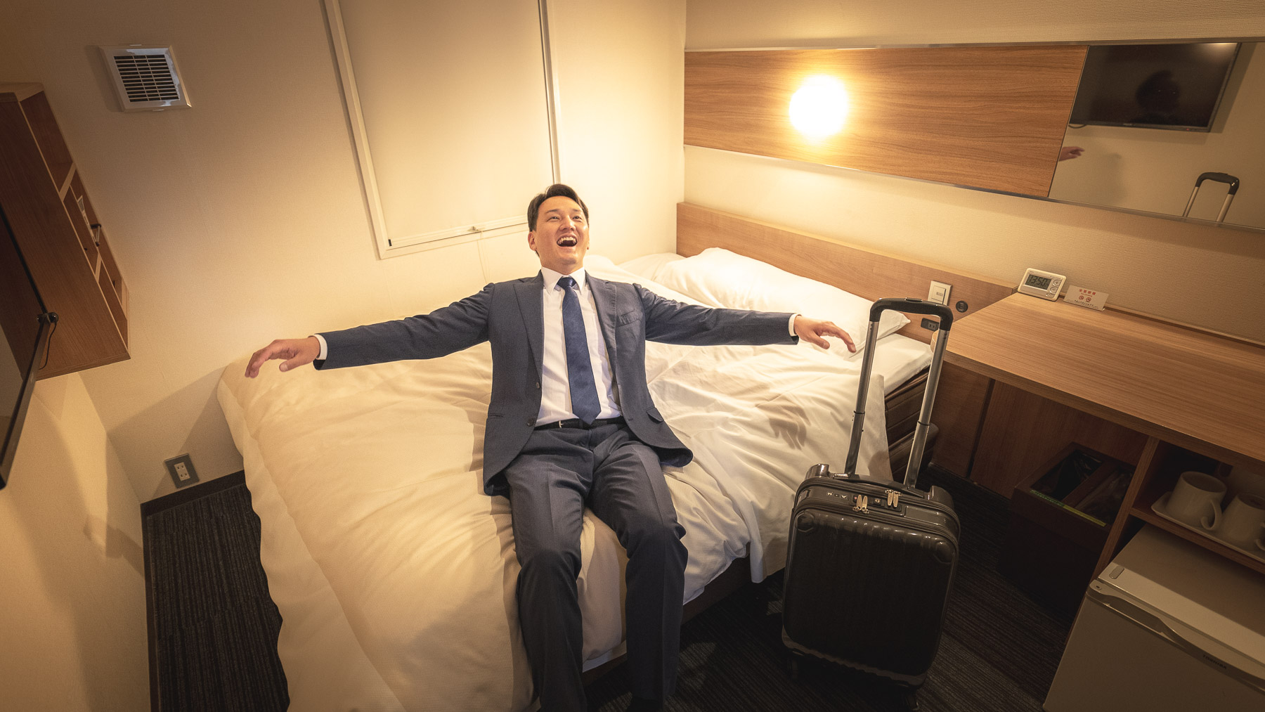 暗めの照明で、深い眠りをサポートします