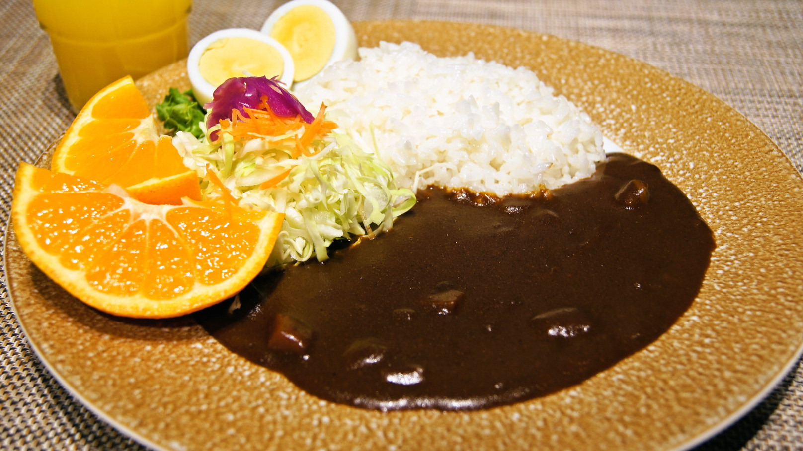 朝食　アパ社長カレー