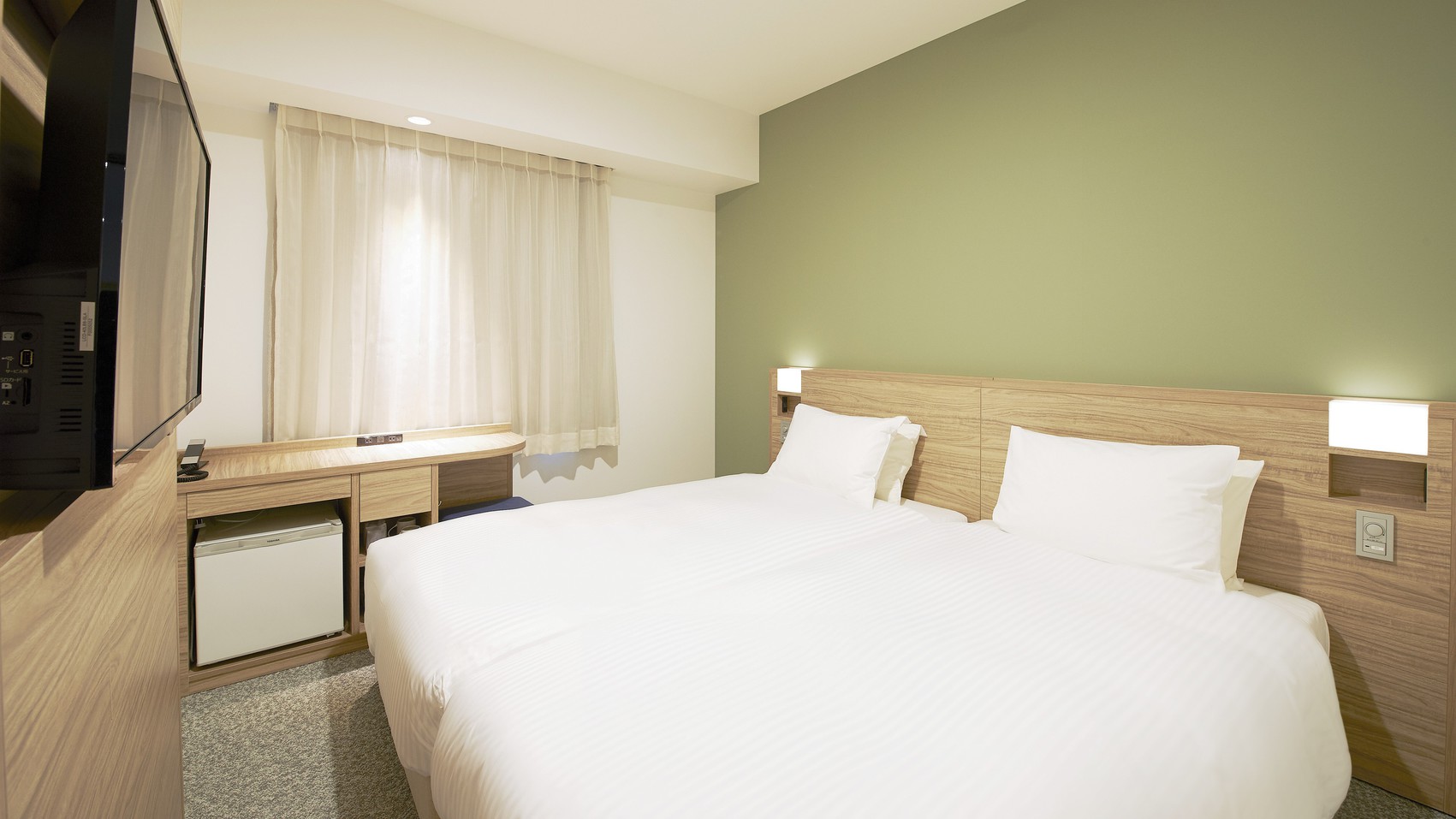 【禁煙】ツイン◇Bed100cm◇15-15.7平米◇線路側