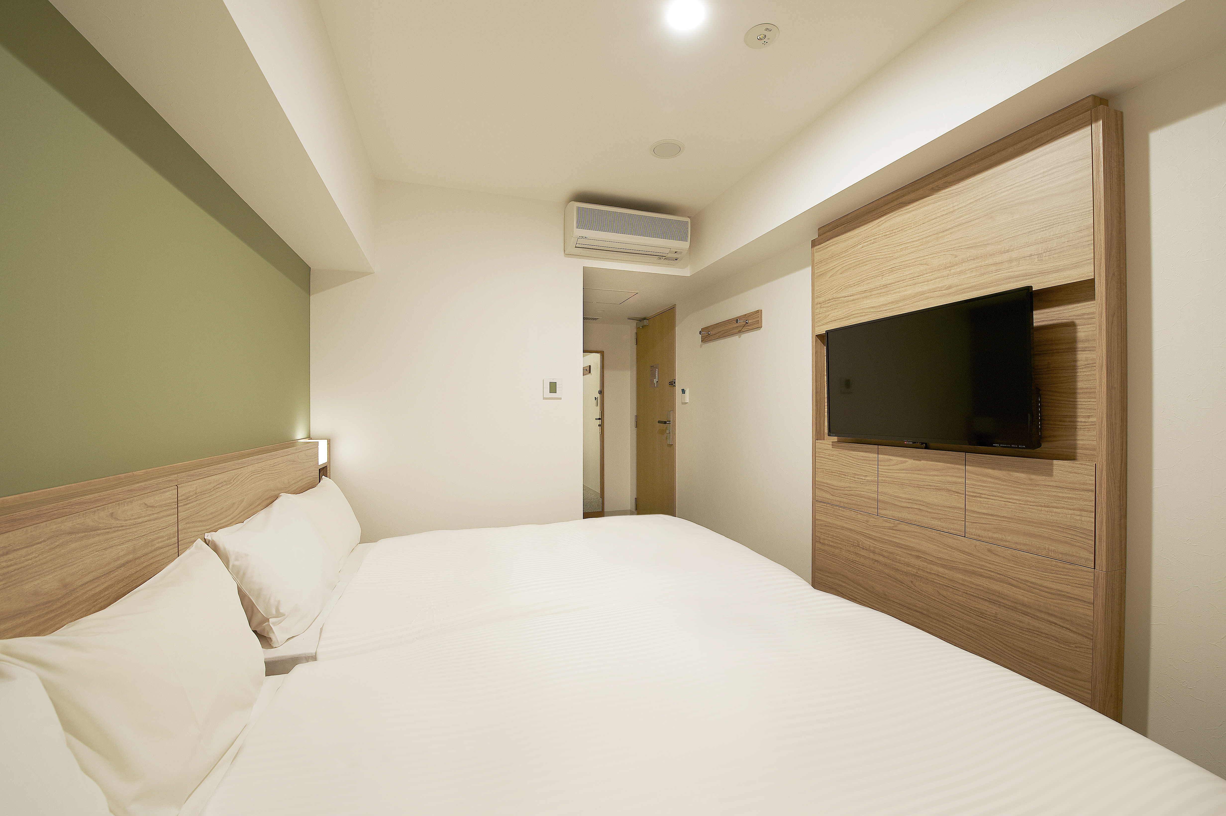 スーペリアツイン(17.3平米～/120cm幅ベッド2台)