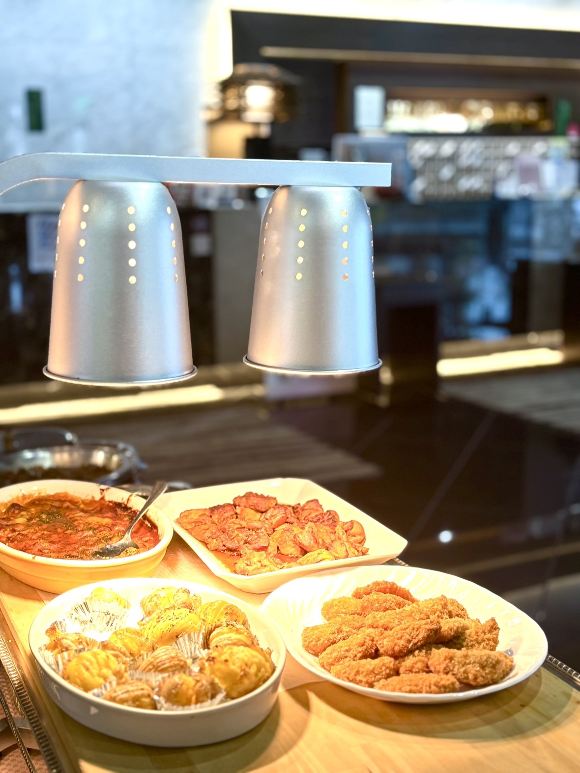 【朝食無料・夕軽食サービス】【直前割】お日にち限定　スペシャルプラン