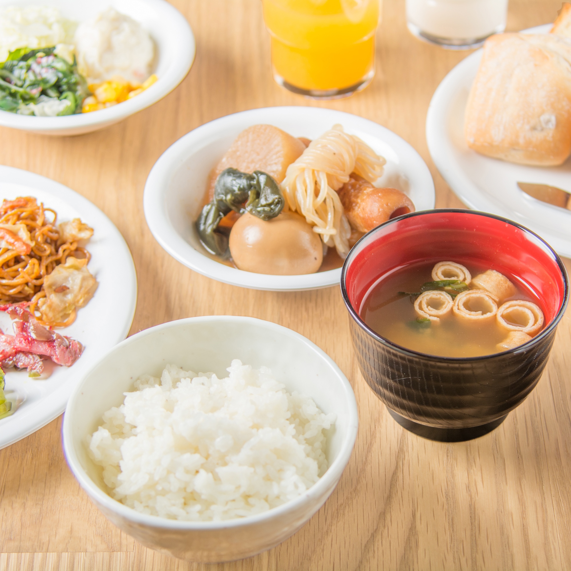 【朝食】営業時間6:30～9:00 和洋ビュッフェ
